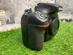 Nikon D800 (12.100 кадров)