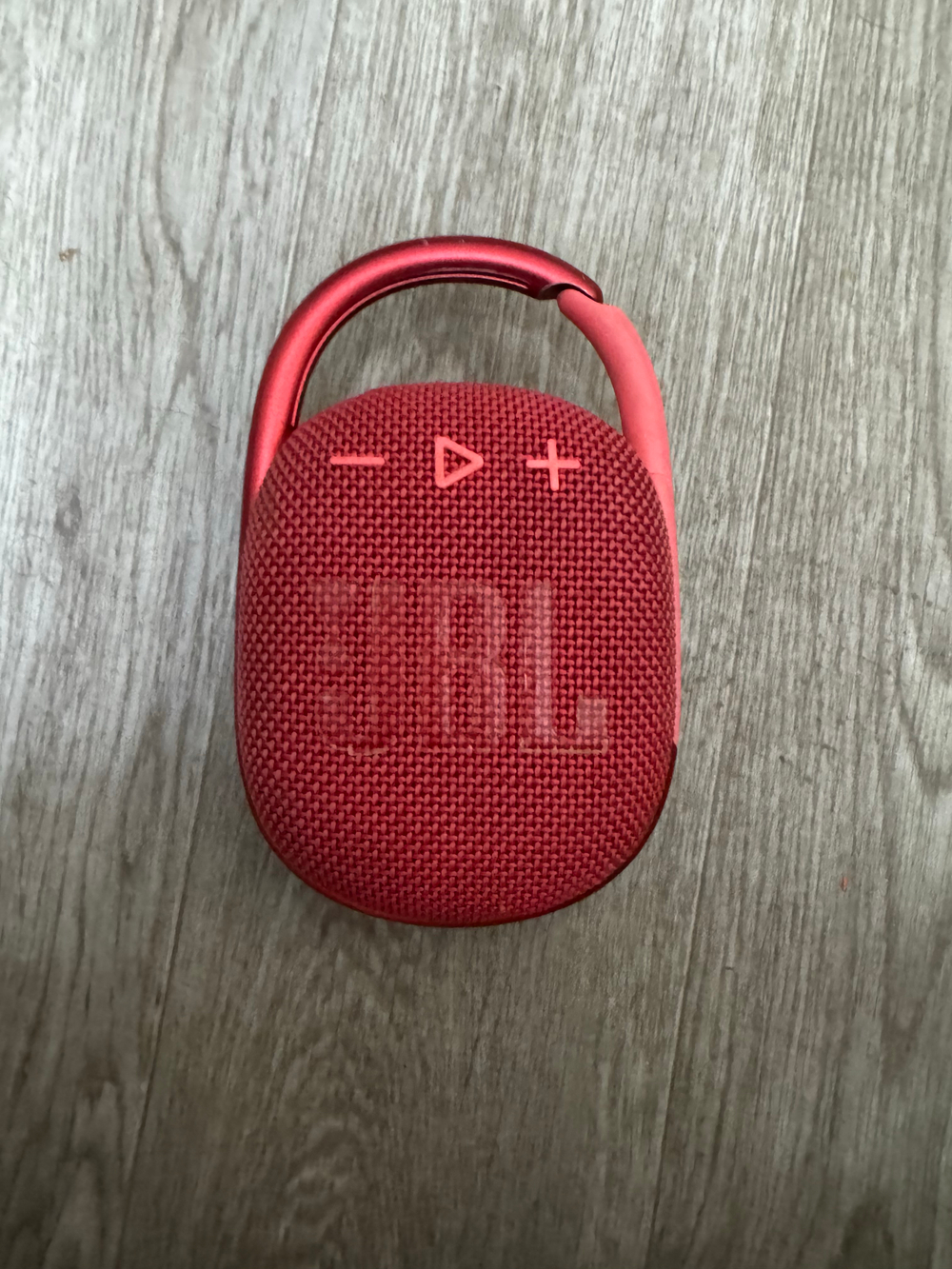 Портативная колонка JBL Clip4