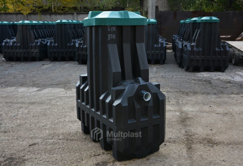 Септик Мультпласт Термит Трансформер 1.3 S 1300 л. горизонтальный / 500 л. в сутки / 1-2 чел. / самотечный сброс (1635x785x2000см;103кг;черный) - арт.555476