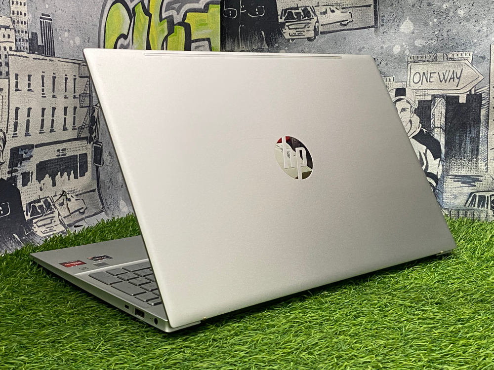 Ноутбук HP 15.6 R5 5500U/8GB/512GB/ Pavilion 15-eh1029ur[491L0EA]/Windows 10