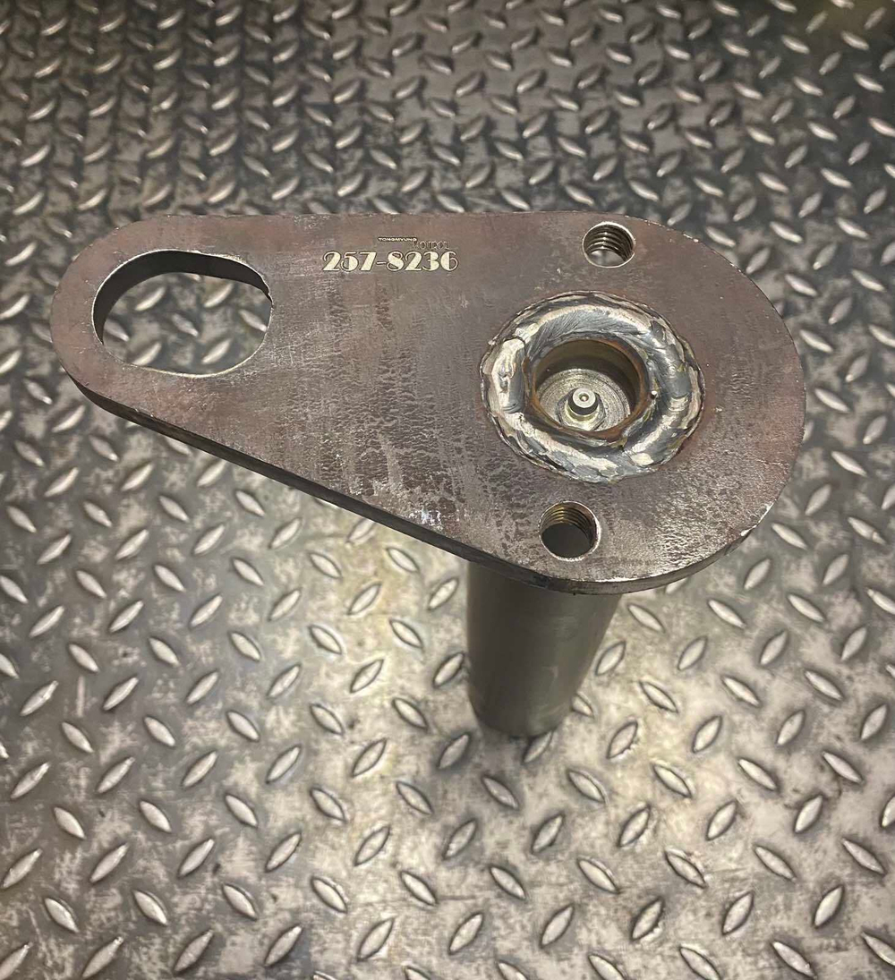 Палец 257-8236