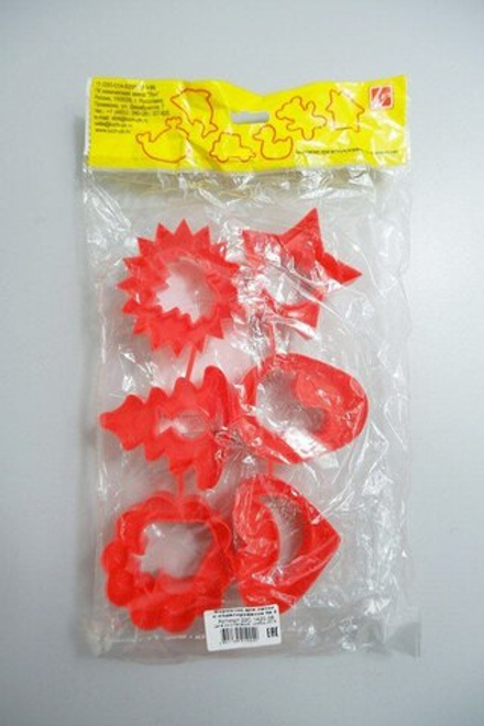 Набор развивающий "Формочки для лепки и моделирования" (красный), новый