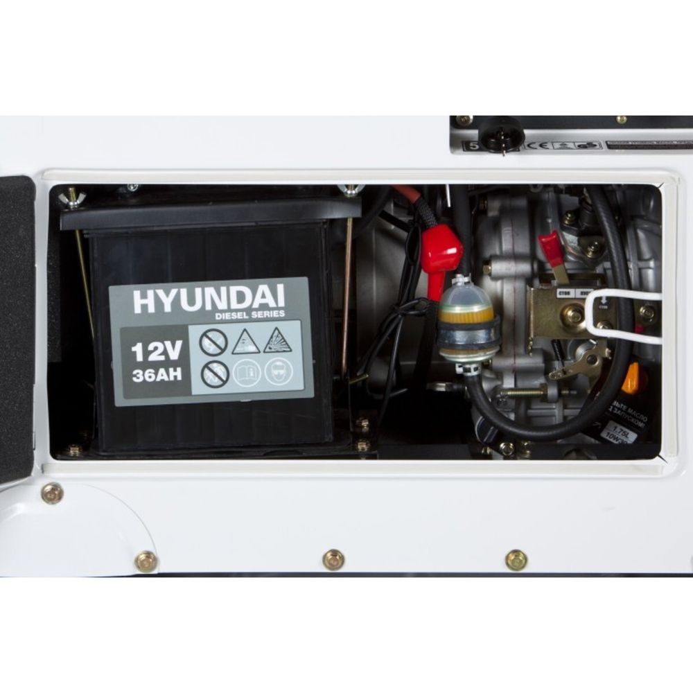 Дизельный генератор Hyundai DHY 8500-SE-T - [6.5 кВт / 220V-380V] эл. старт