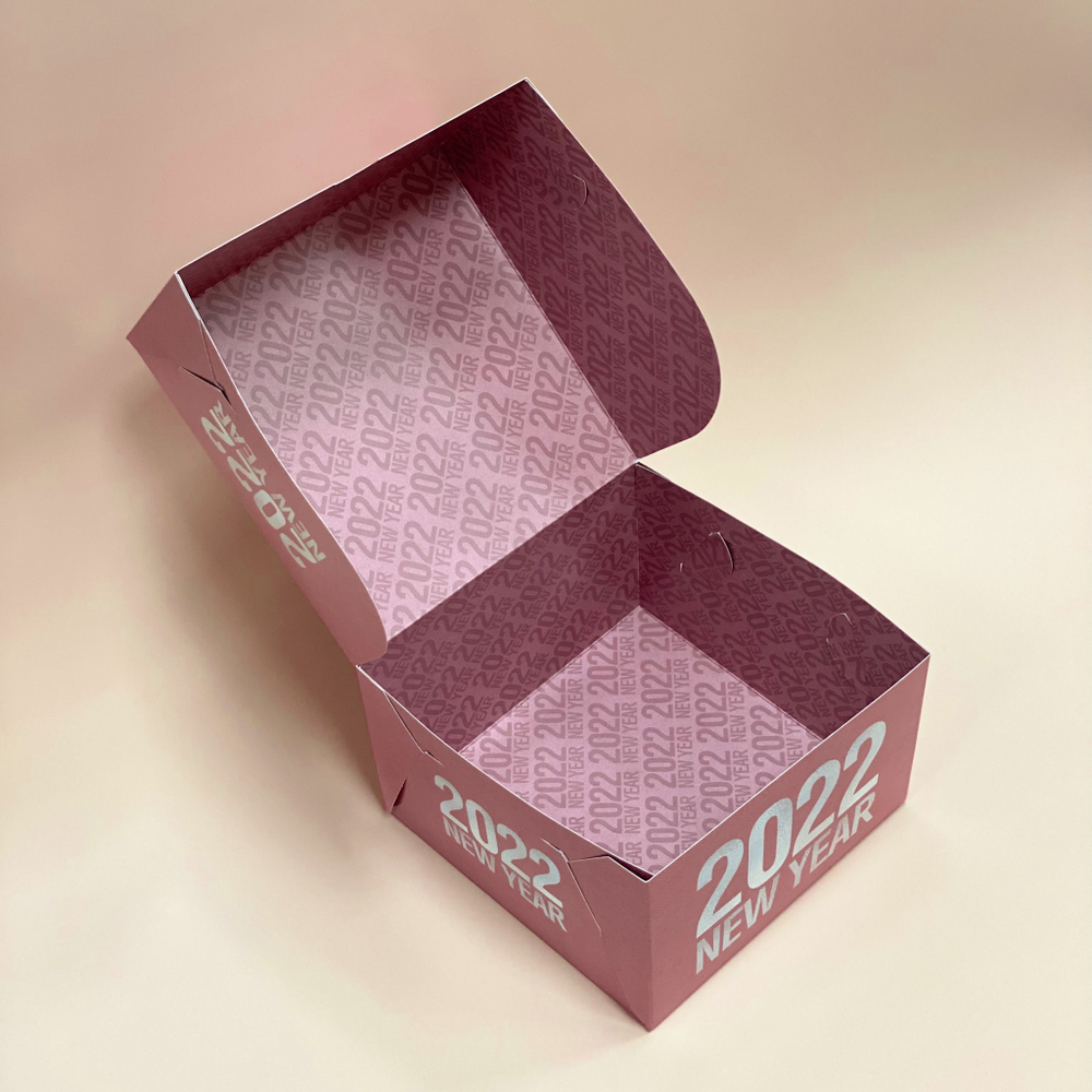 Коробка для десертов "2022", марсала, 16х16х10 см