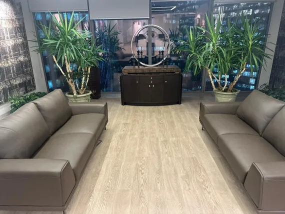 Трехместный диван Nolan 222 см из натуральной коричневой кожи