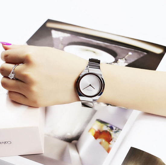 Женские швейцарские часы Calvin Klein K5N2S126