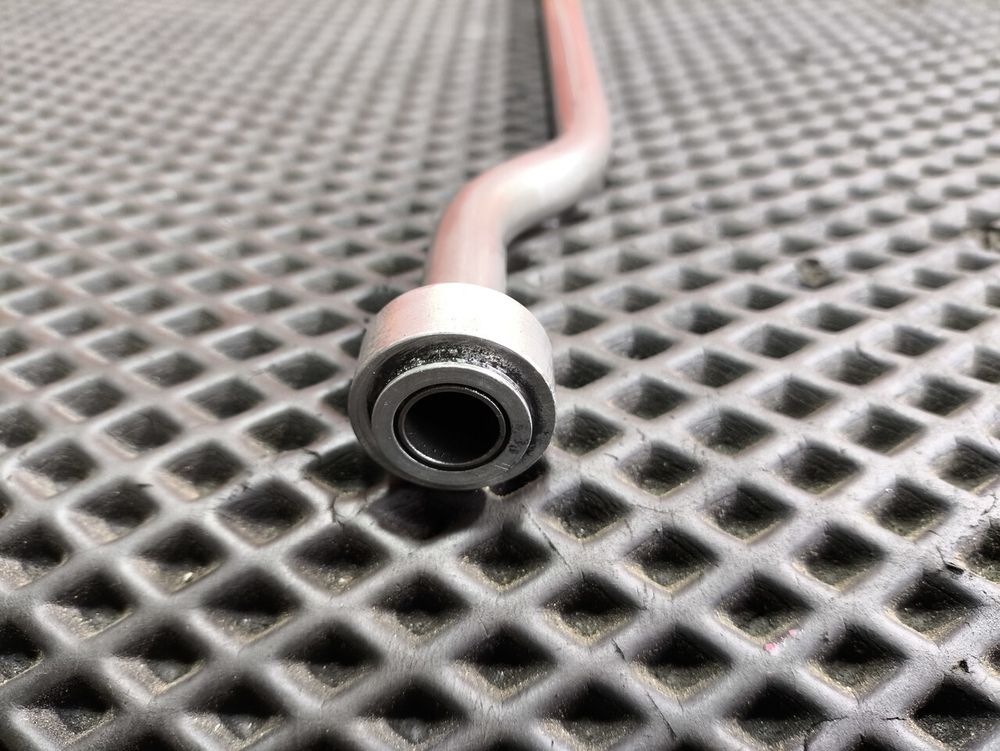 Масляная трубка КПП