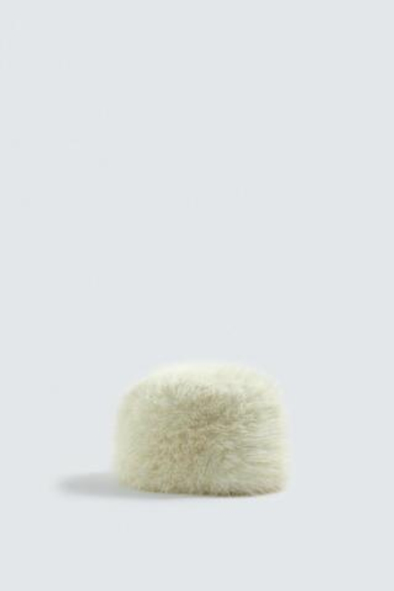 ZARA HARRY LAMBERT X DISNEY ШЛЯПА ИЗ ИСКУССТВЕННОГО МЕХА, ЭКРЮ