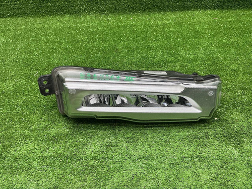 ПТФ правая BMW X5 G05 (2018-2023)