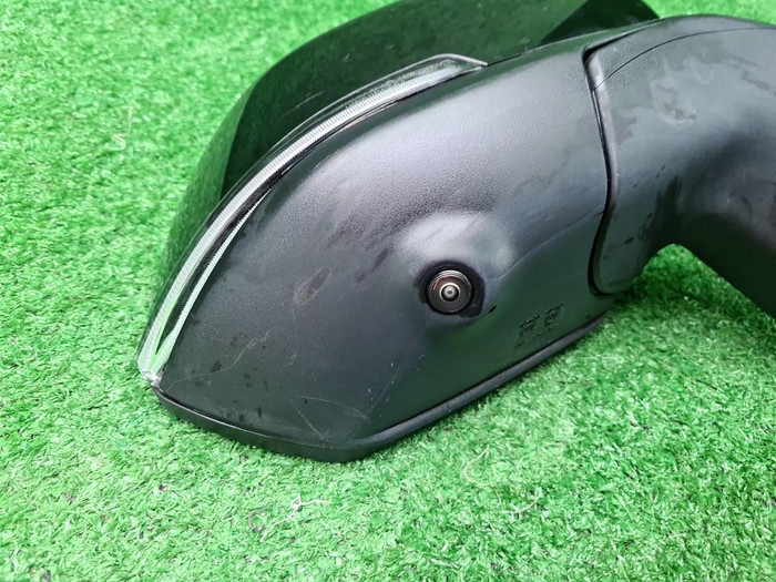 Зеркало правое Haval Jolion (2021-н.в.) 8 конт.