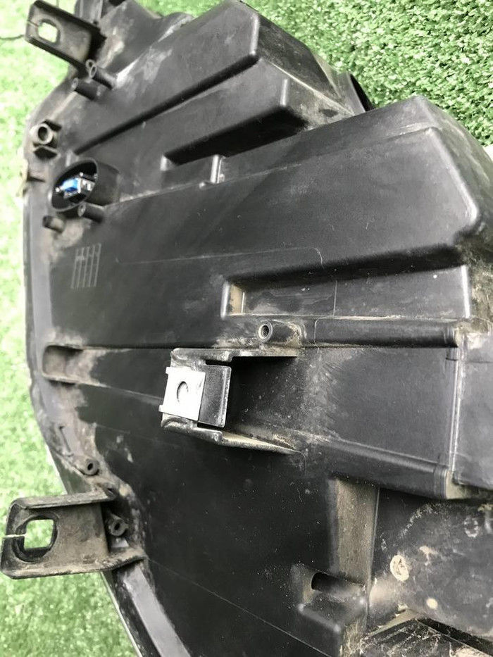 Фара правая BMW X6 E71 (2007-2012) ксенон