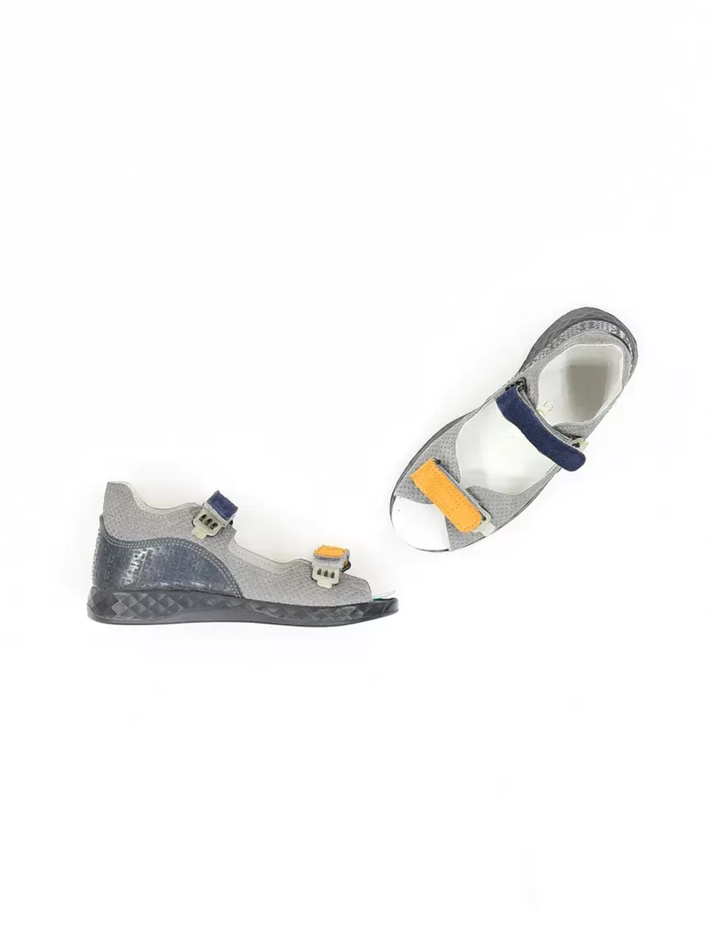 Сандалии на липучках