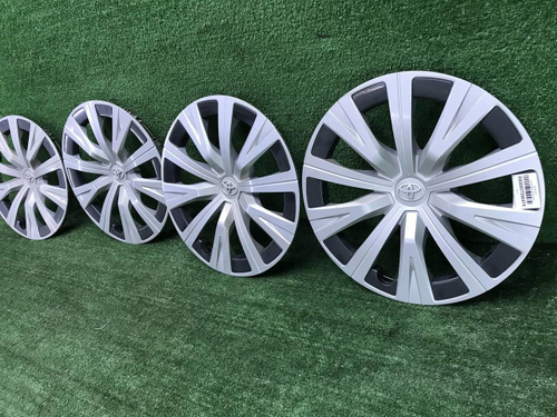 Колпак колеса Комплект Toyota Camry xv70 (17-нв)