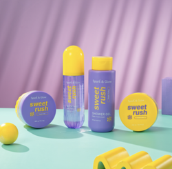 Скраб для тела с ароматом соленой карамели Spark&Glow Body scrub purple toffee scent, 400г