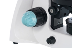 Микроскоп поляризационный Levenhuk 500T POL, тринокулярный - фото 9