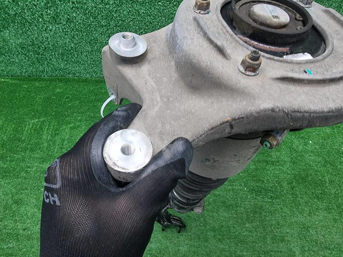 Стойка пневматическая левая Voyah Free (2021-н.в.)