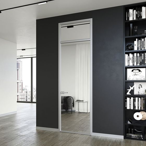 Модель 1AP с фрамугой профиль серебро стекло зеркало в коробке INVISIBLE SLIM в интерьере