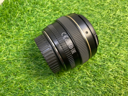 Canon EF 50mm 1.4 USM