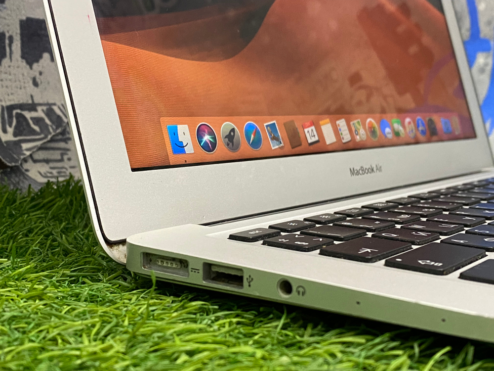 MacBook Air 13 2017 A1466