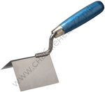 STAYER 80 х 60 мм, нержавеющее полотно деревянная рукоятка, кельма для внешних углов, PROFESSIONAL (0835)