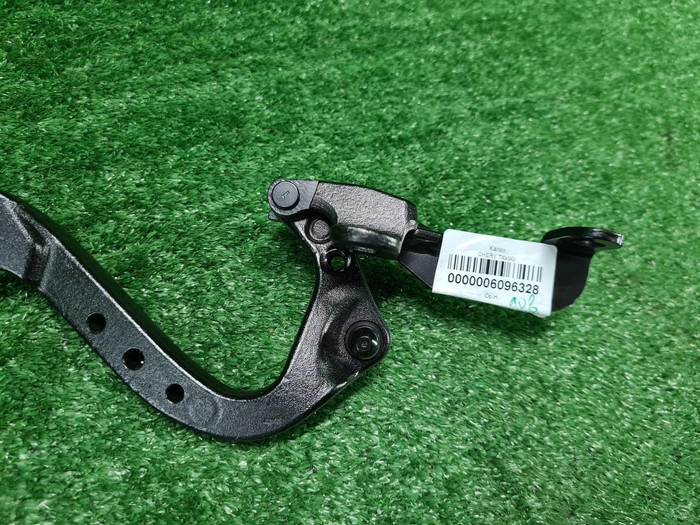 Петля крышки багажника правая BMW X3 G01 (2017-н.в.)