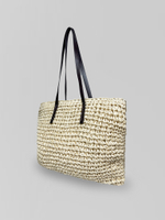 Сумка-трапеция соломенная с коричневыми ручками