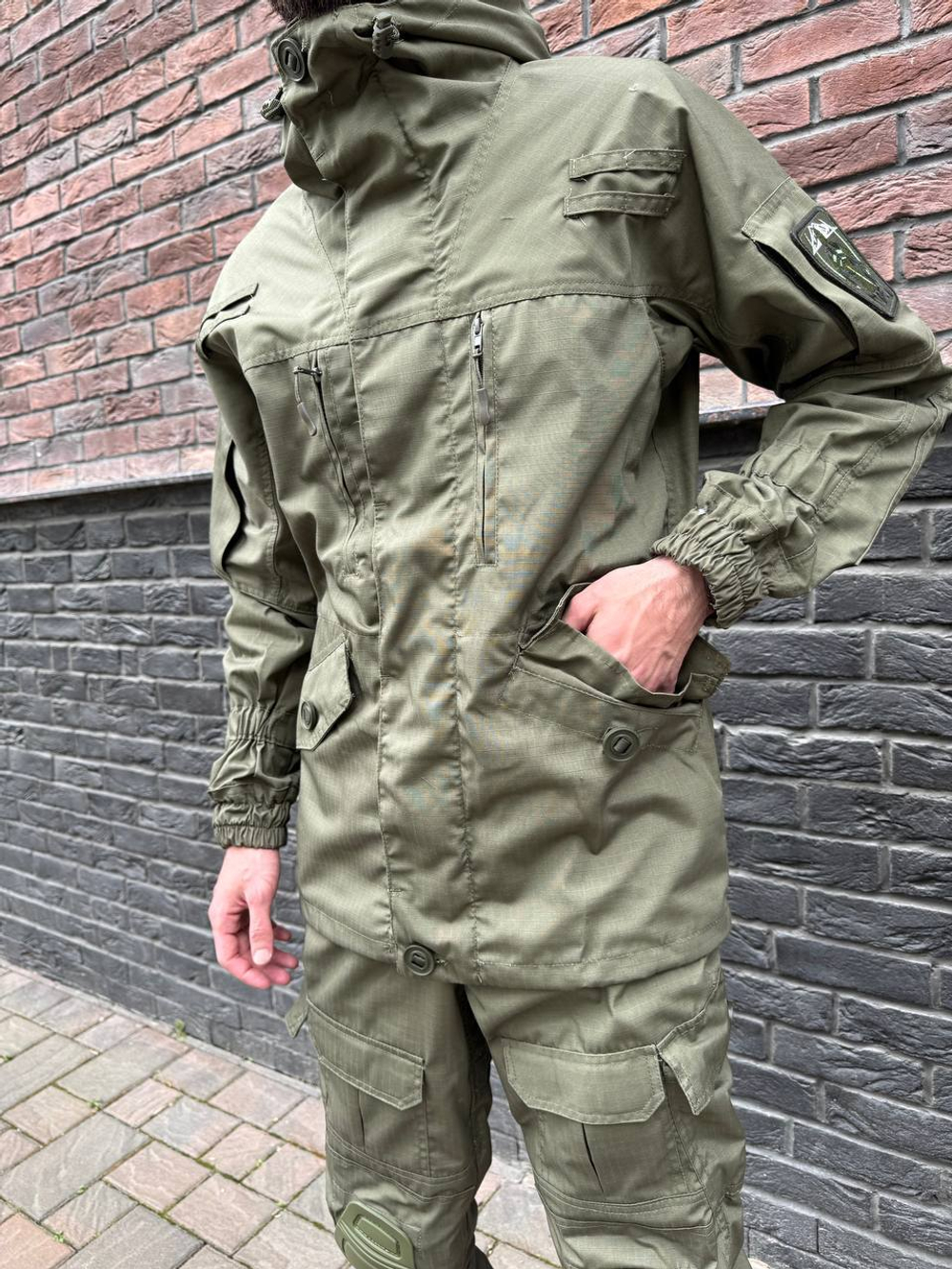 Тактический костюм горка с наколенниками и налокотниками олива