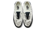 C2H4 X Vans Era