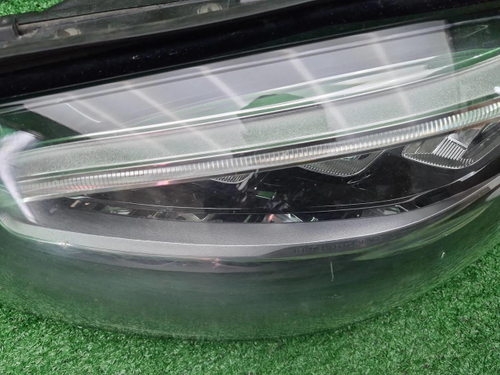 Фара левая Mercedes C w205 (2018-2023) LED