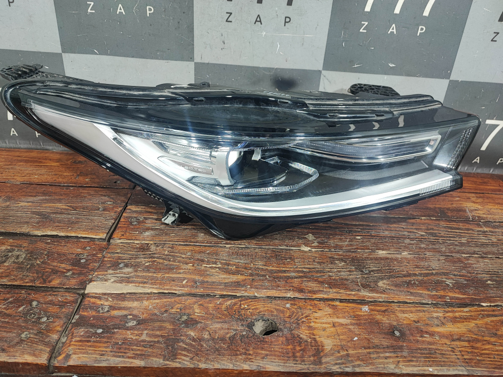 Фара правая LED Exeed TXL 21-нв Б/У Оригинал 605000768AA