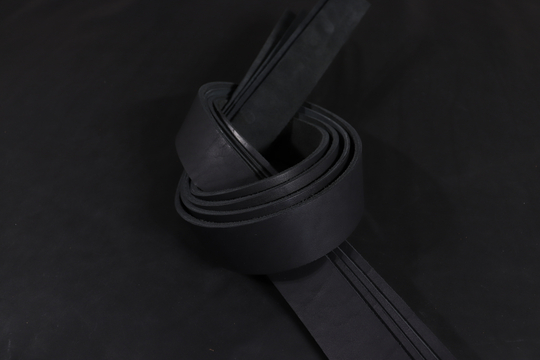 Ременная заготовка Черная с лицевой отделкой гладкая