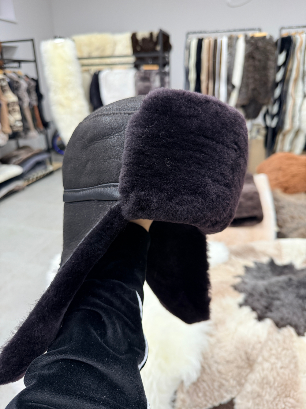 Шапка из натуральной овчины