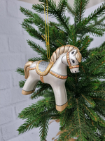 Лошадка Кантри ёлочная игиушка из фарфора