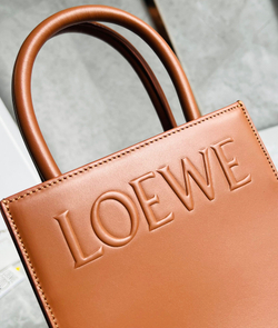 Loewe Standard A5 Tote