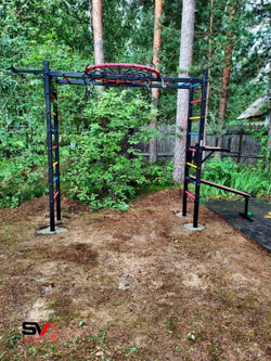 Монтаж уличной шведской стенки Sv Sport Рукоход (4 вертикальных столба)