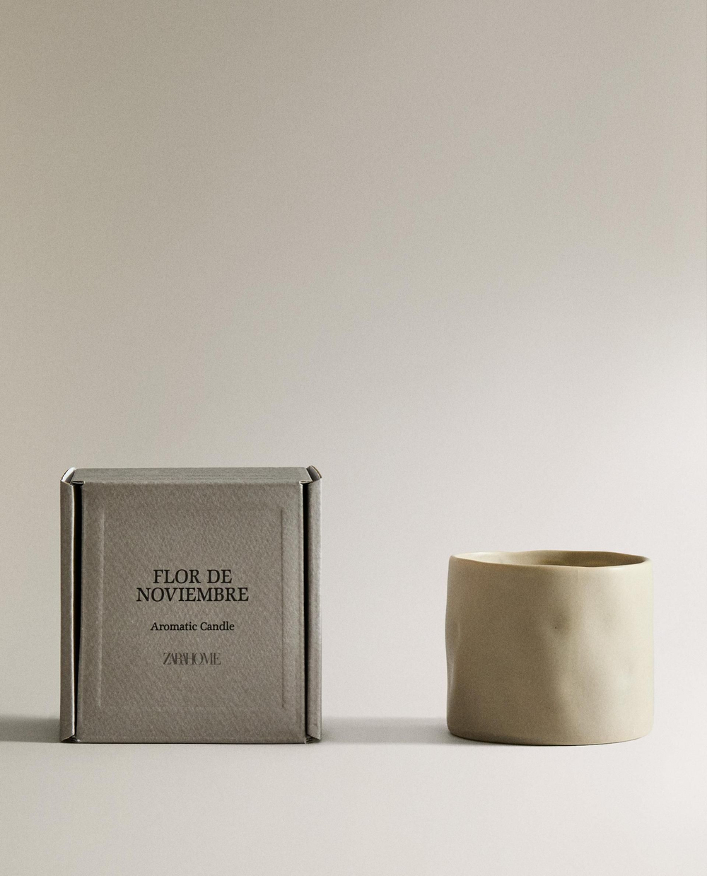 Zara Home - Ароматическая свеча flor de noviembre, 150 г