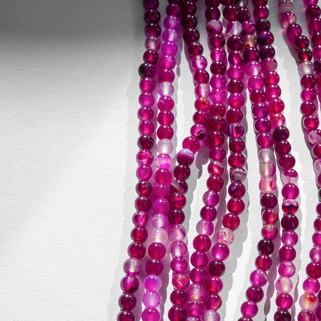 Агат тонированный натуральный, бусины в форме шара, 6,3мм