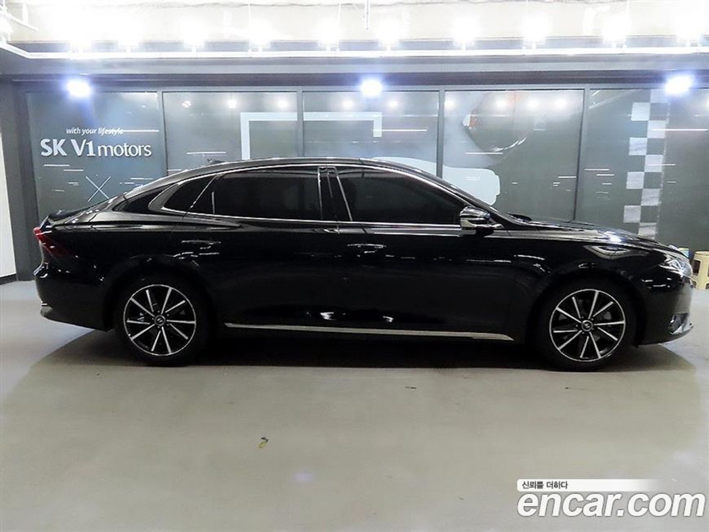 Hyundai The New Grandeur (Azera) IG 3.3 (01.2022)