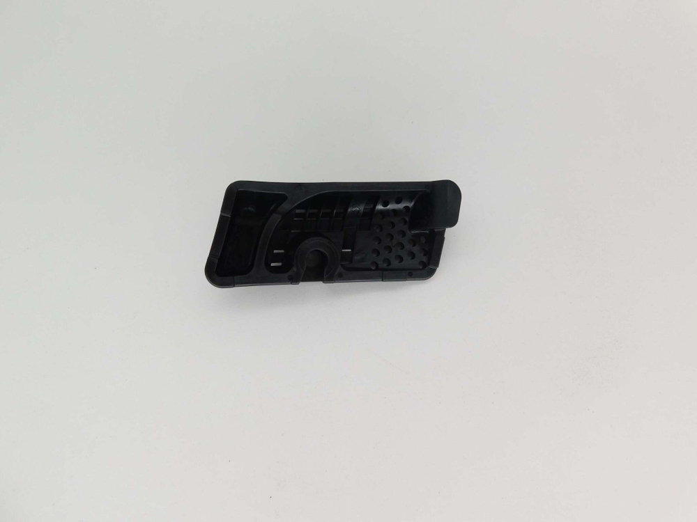 Крышка водозаборника левая Yamaha F200 F225 F250 F300 6CE-45224-00-00