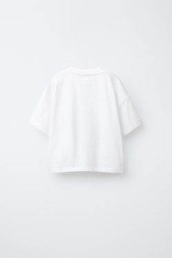 ZARA ФУТБОЛКА С РЕЛЬЕФНЫМ ПРИНТОМ, ЧЕРНЫЙ