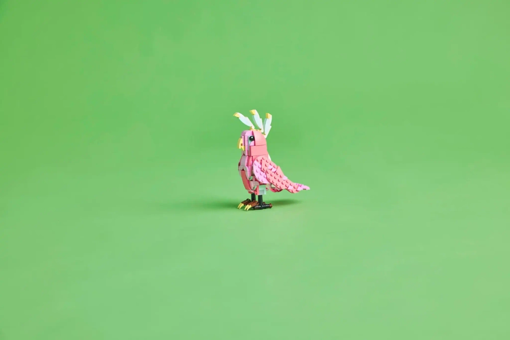 Конструктор LEGO Creator 31170 Дикие животные: Розовый фламинго, 3в1