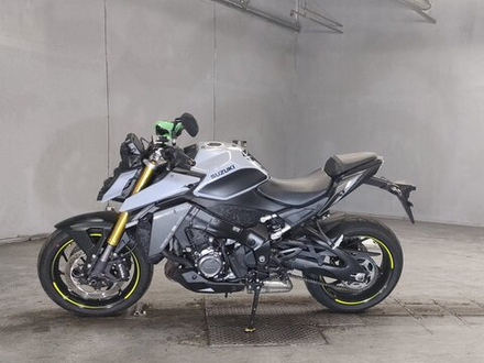 Suzuki GSX-S1000 , 2022