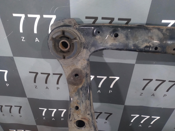 Подрамник передний Toyota Camry (XV50) Lexus ES 6 5110033111