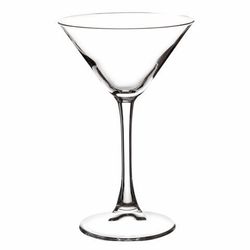 Стаканы, бокалы, фужеры