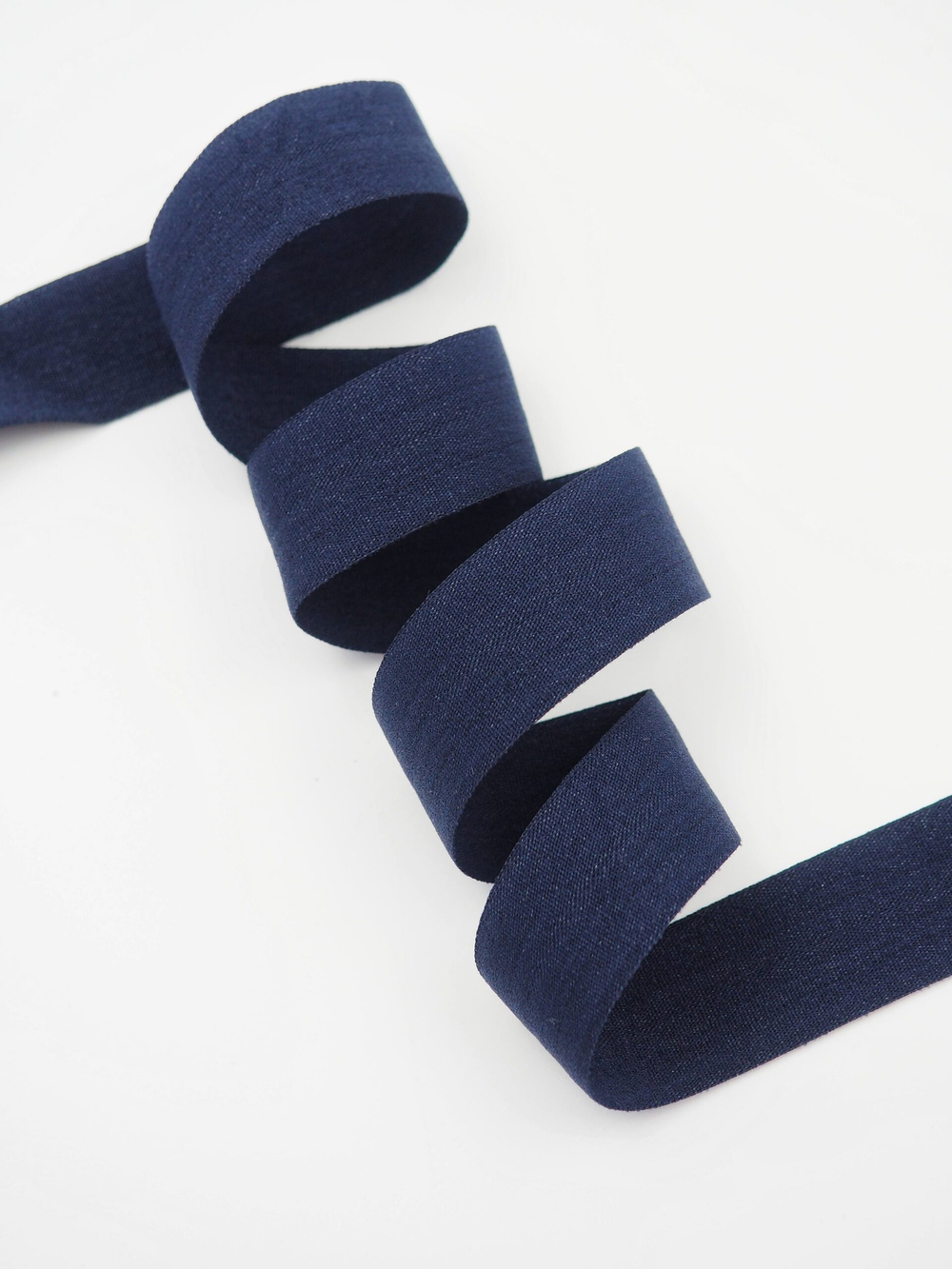 Бейка эластичная темно-синяя матовая ширина 20 мм