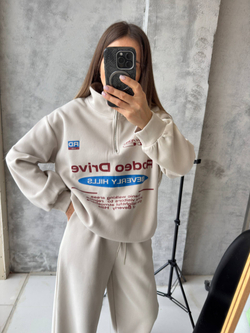 Костюм жен. 900 беж.