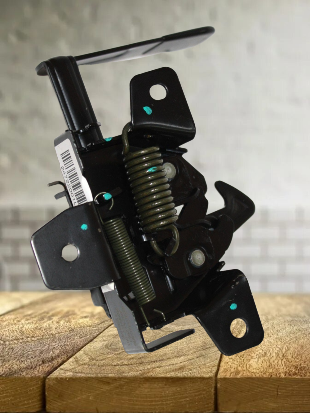 Замок капота 8250100U3480 для JAC JS4 / Москвич-3