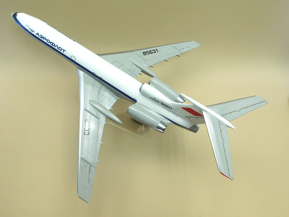 Модель самолета Ту-154М (М1:72, Аэрофлот СССР-85631)