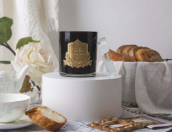 Свеча ароматическая 450г Cote Noire French Morning Tea в стеклянном стакане