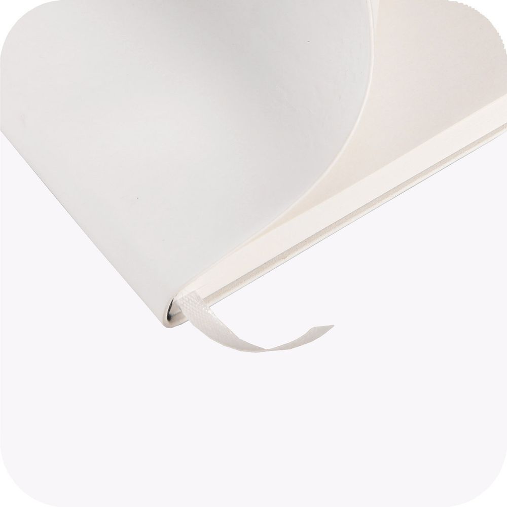 Блокнот NIKA soft touch Белый